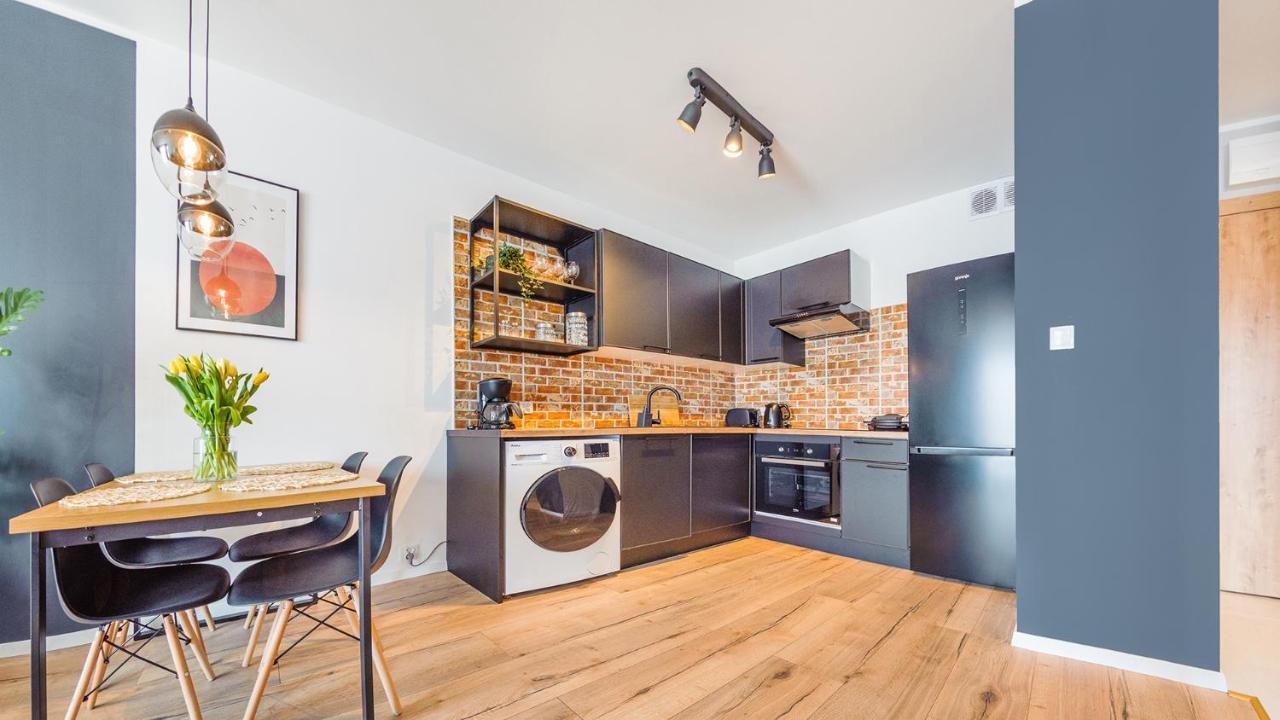 Appartamento Apartament Modern Z 1 Sypialnia 2 F Perlowa Przystan - Holiday City Kołobrzeg Esterno foto